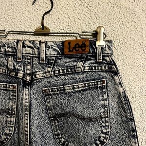 Perfect Vintage Acid Wash High Waisted Lee Mom Jeans